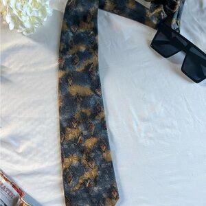 zionnetti mens neck tie